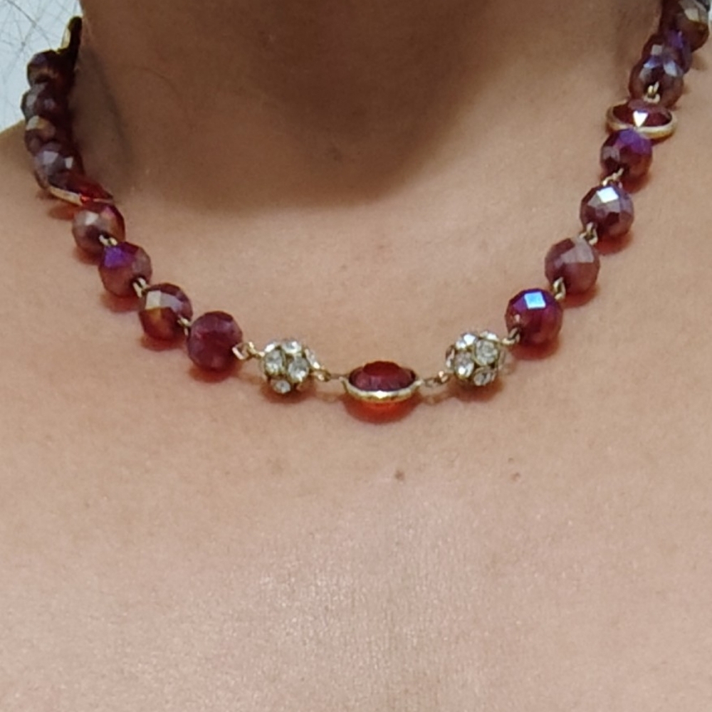 Liz Claiborne Chic Red Beaded Necklace - Picture 7 of 7